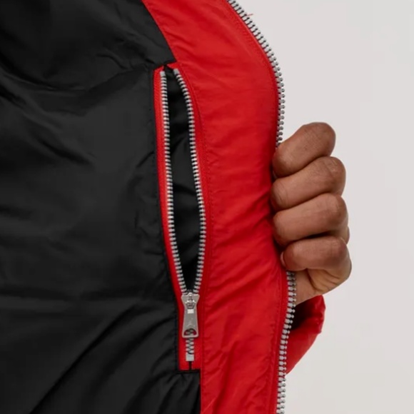 Nike Air Jordan Puffer Jacket Red Black Full Zip Hooded Repel DQ8104-612 Men's - Picture 5 of 8